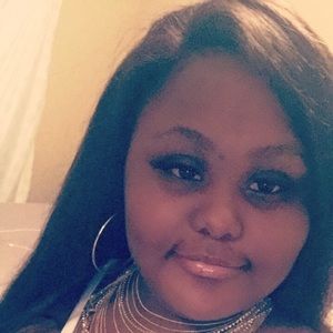 Meet your Posher, Gamya